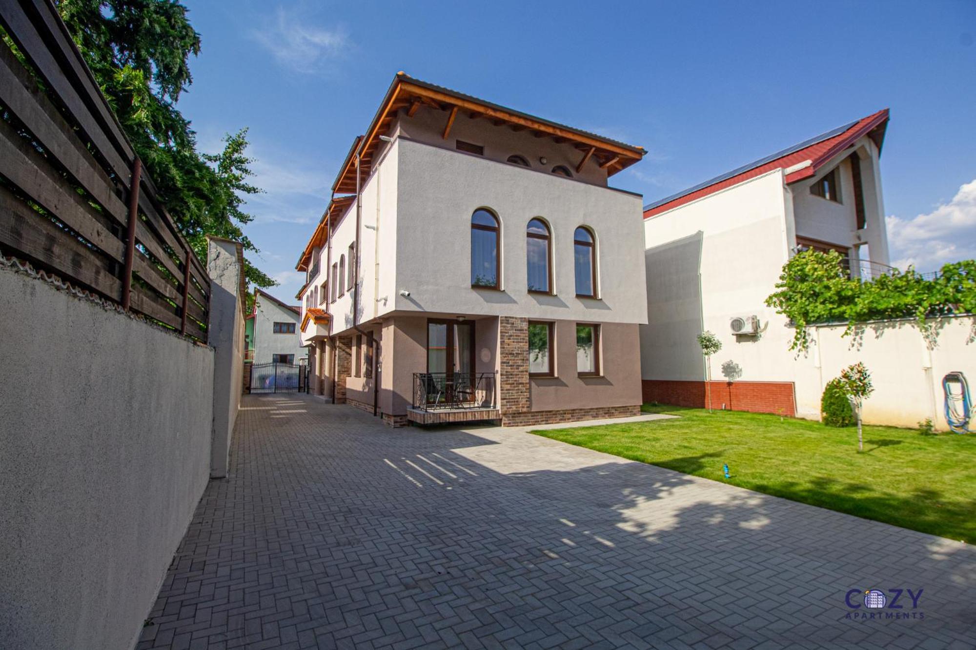 Cozy Brand New Boutique Aparthotel Брашов Экстерьер фото