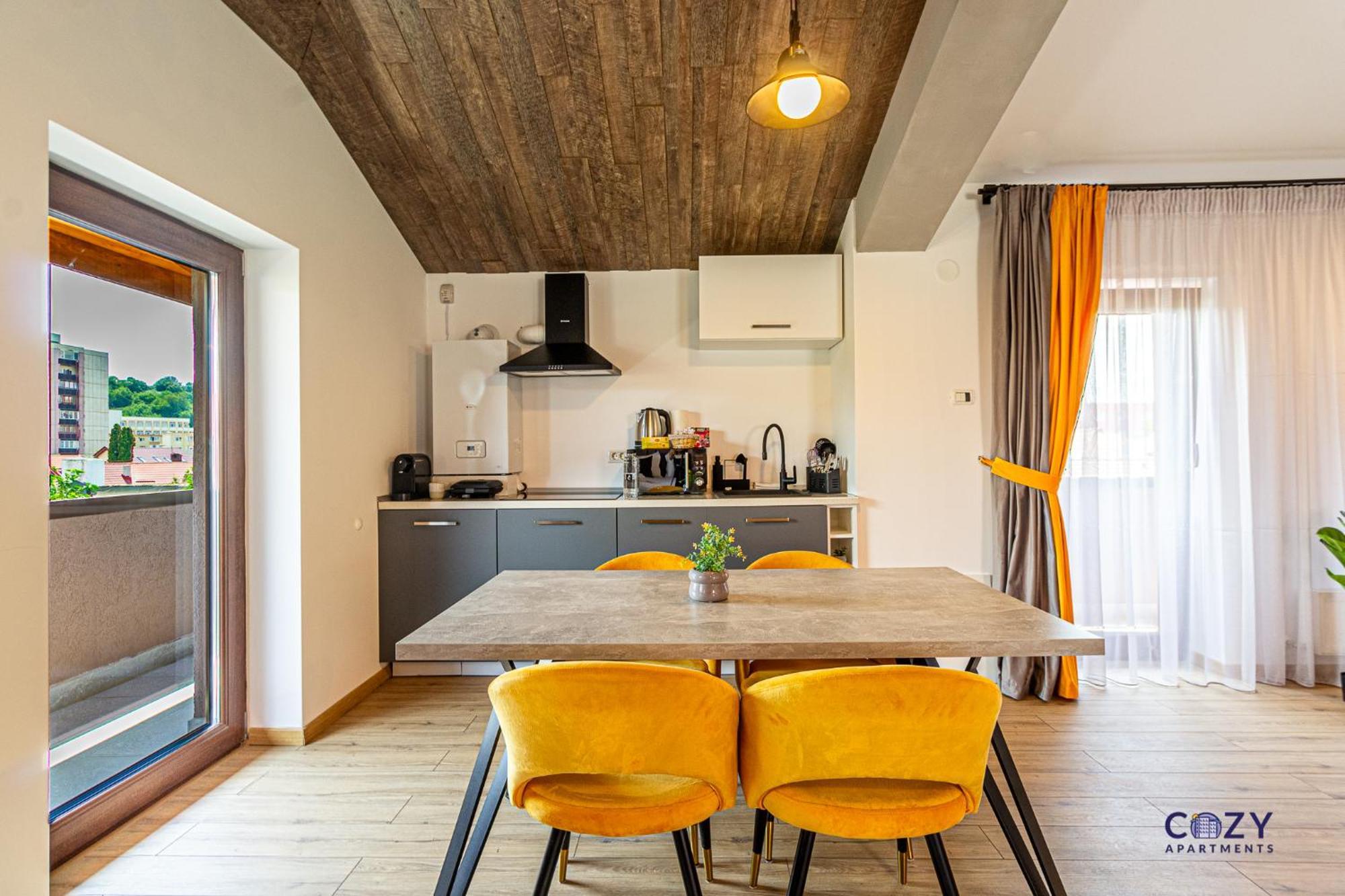 Cozy Brand New Boutique Aparthotel Брашов Экстерьер фото