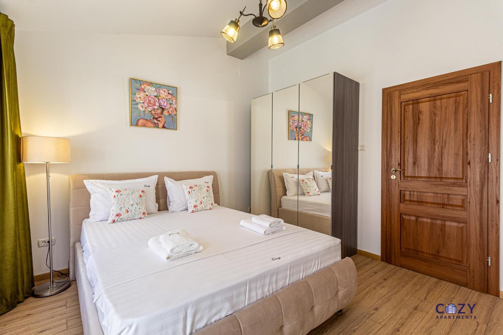 Cozy Brand New Boutique Aparthotel Брашов Экстерьер фото