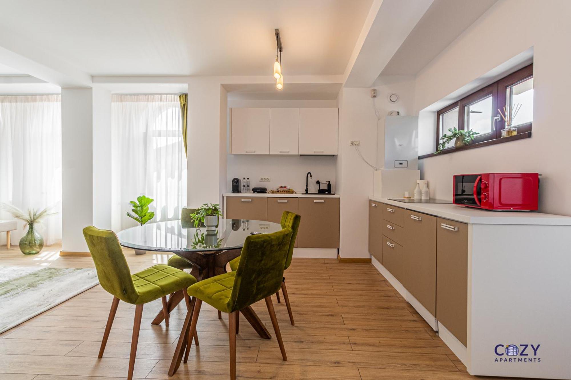 Cozy Brand New Boutique Aparthotel Брашов Экстерьер фото