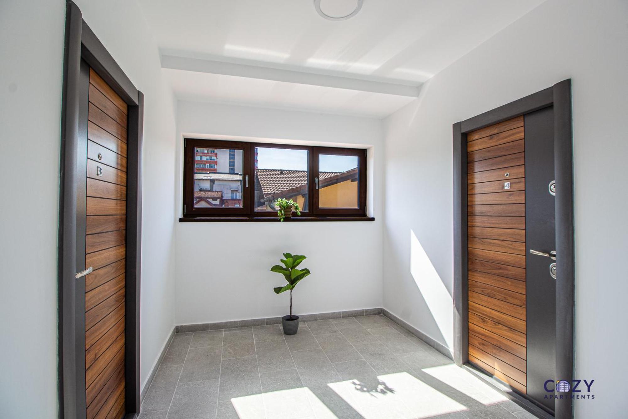 Cozy Brand New Boutique Aparthotel Брашов Экстерьер фото